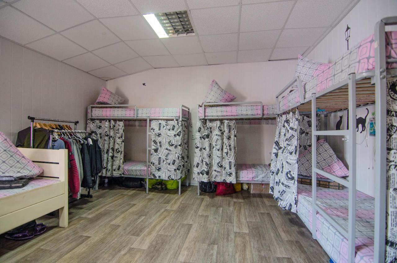 Lucky Hostel на Крещатике Киев Экстерьер фото
