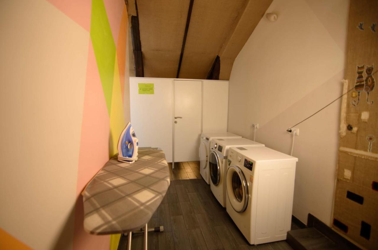 Lucky Hostel на Крещатике Киев Экстерьер фото