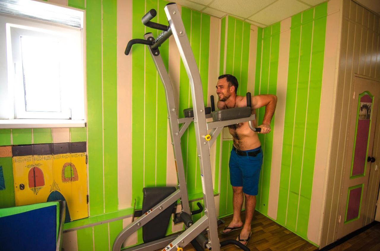 Lucky Hostel на Крещатике Киев Экстерьер фото